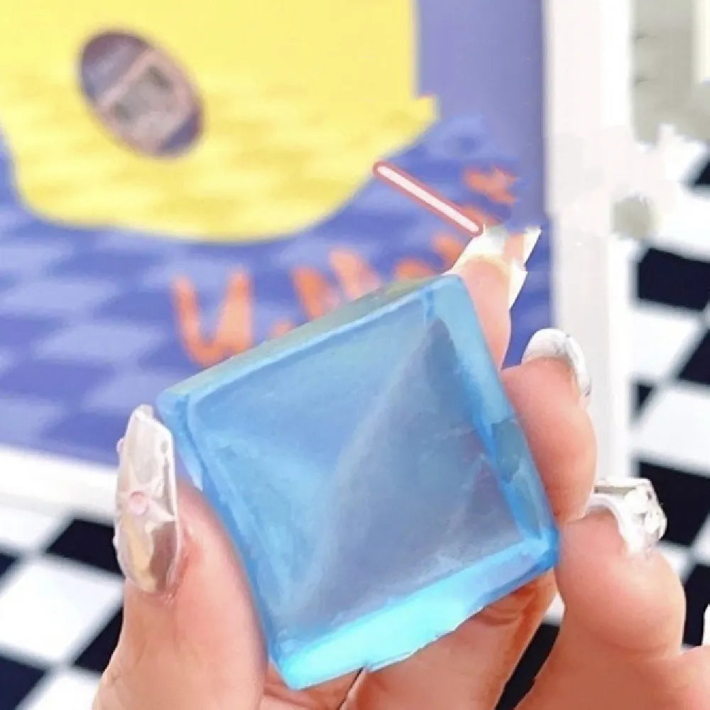 Stress-Free Ice Cube Squeezer