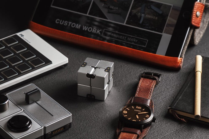 Creative Wireless Stress Relief Toy - Infinite Cube